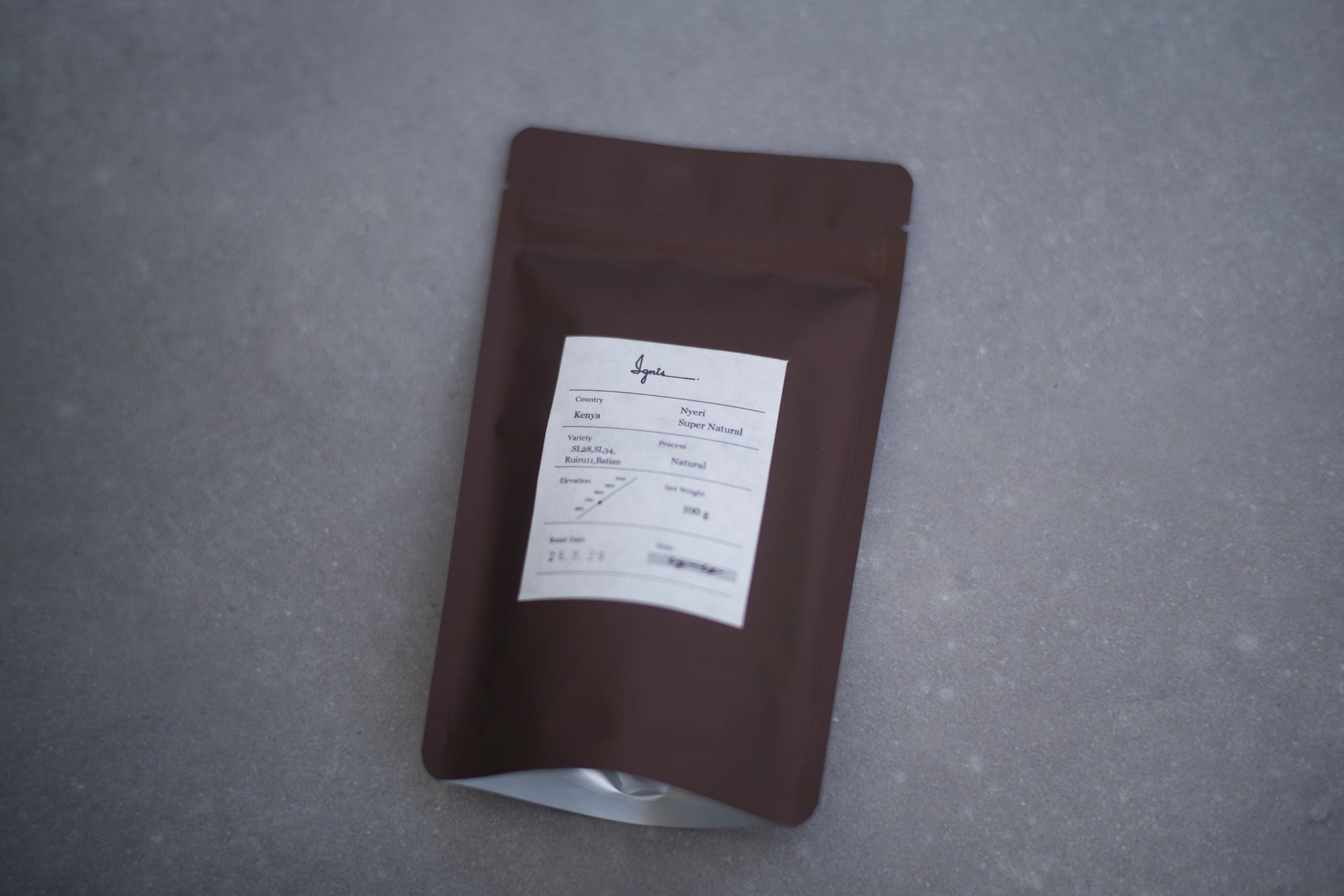 Kenya / Nyeri SL 28, 34 Ruiru, Batian Super Natural